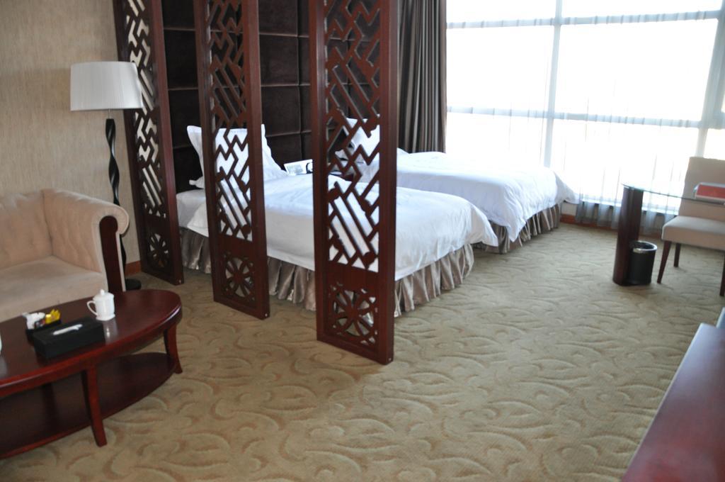 Datong Great Palace Hotel Chambre photo